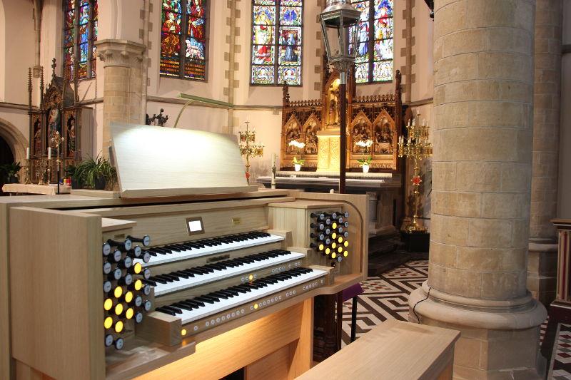 Orgelhuis Delobelle: Herzele, Sint-Martinuskerk