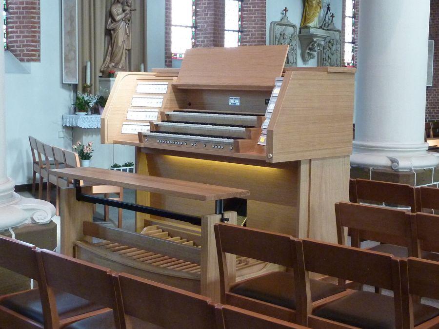 Orgelhuis Delobelle: Baal, Sint Annakerk, Mixtuur Fortissimo